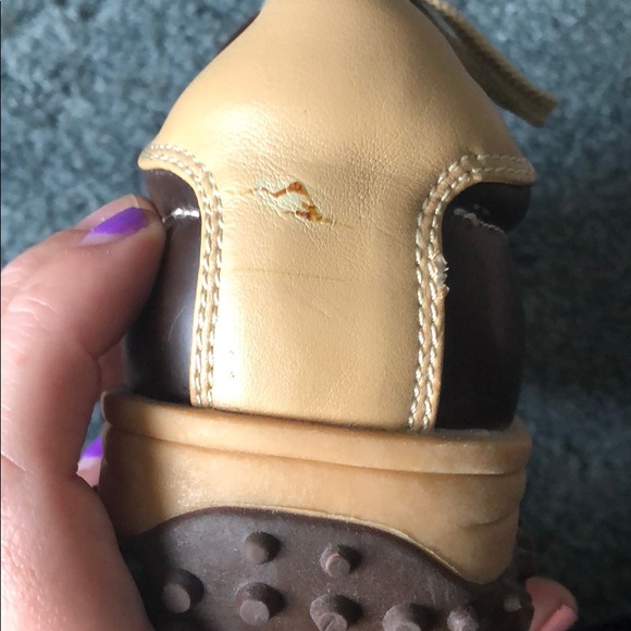 New Shoes - Picture 5 of 7